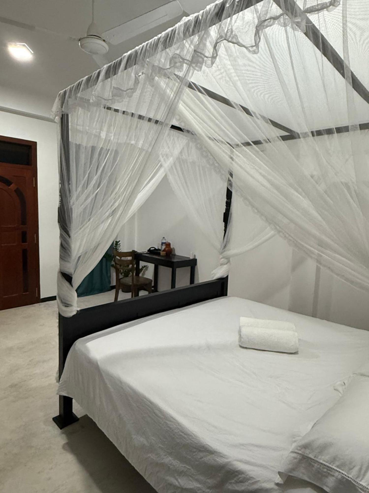 Bed and Breakfast La Fiesta Велігама Екстер'єр фото