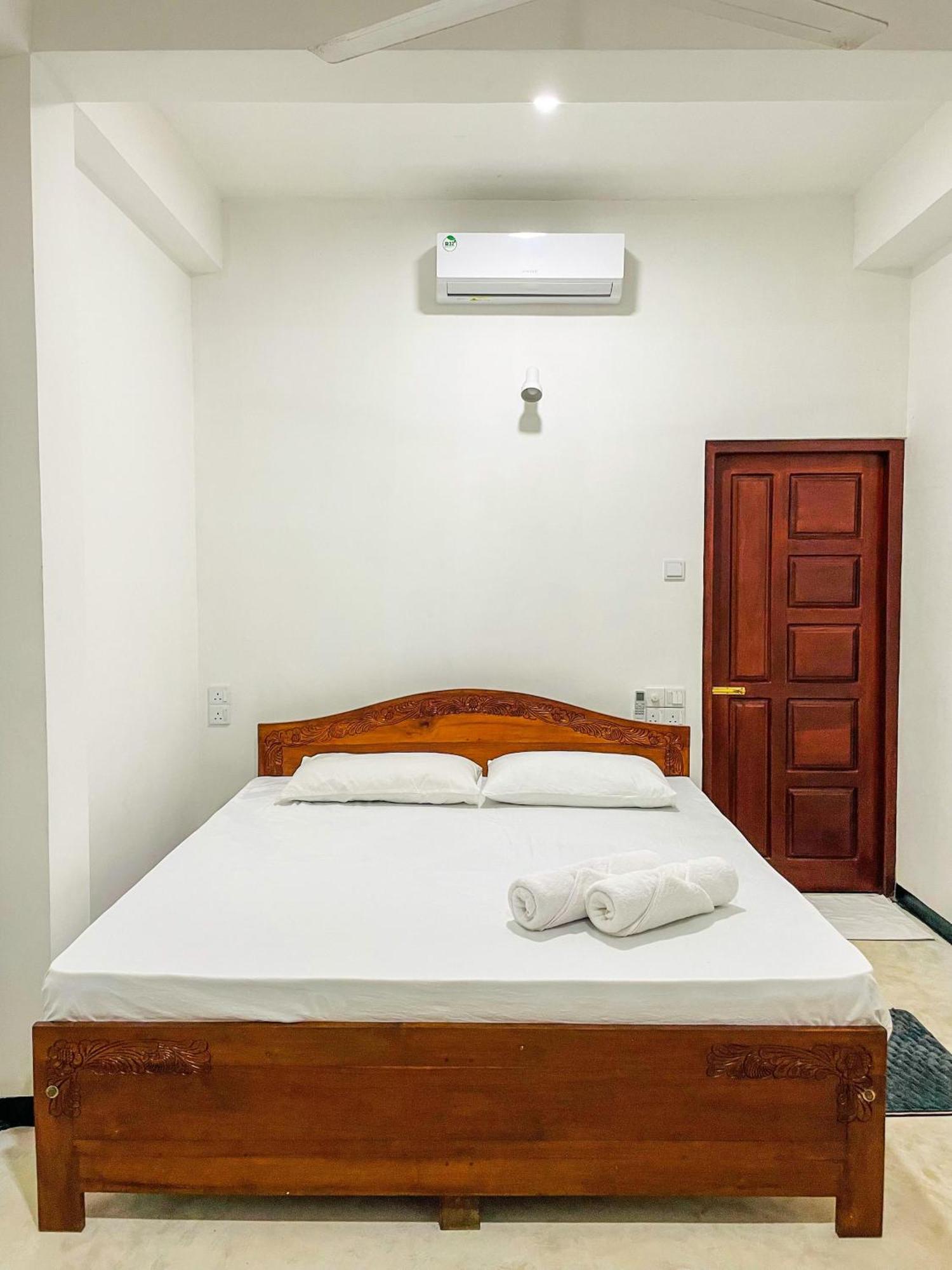 Bed and Breakfast La Fiesta Велігама Номер фото